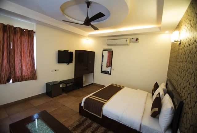 Hotel Delhi Airport Link